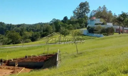Terreno 1.337m² em condomínio fechado e de alto padrão em jambeiro - sp