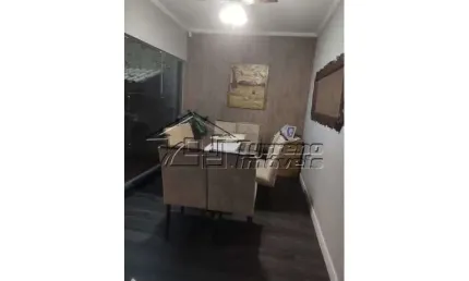Casa com 3 dormitórios, sendo 1 suíte em Jacareí - SP
