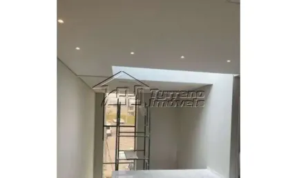 Excelente Sobrado em condomínio fechado em Jacareí - SP