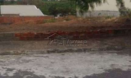 Terreno à venda na Rua Aleijadinho, Loteamento Villa Branca, Jacareí