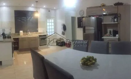 Casa com 3 dormitórios, sendo 1 suíte no Villa Branca - Jacareí