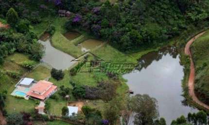 Excelente Sítio com estrutura para pesqueiro em Monteiro Lobato