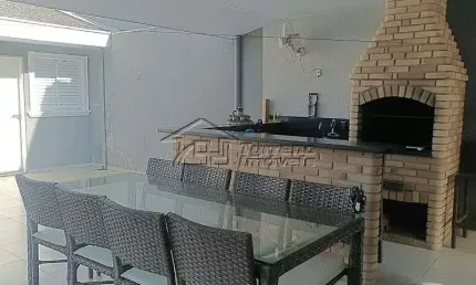 Sobrado a venda no urbanova e em excelente condomínio