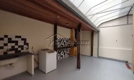 Sobrado com excelente localização na zona sul de são josé dos campos