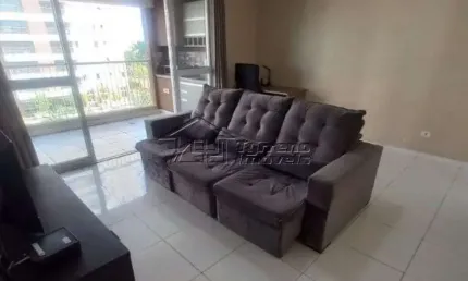 Ótimo apartamento com varanda gourmet no Jardim das Industrias