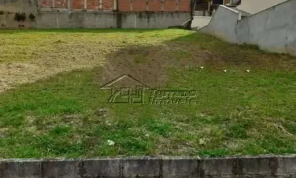 Terreno com 300m² em condomínio de alto padrão no urbanova