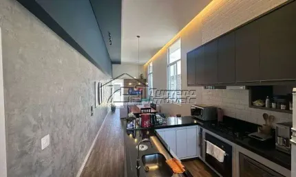 Linda casa no Jardim das Indústrias - São José dos Campos