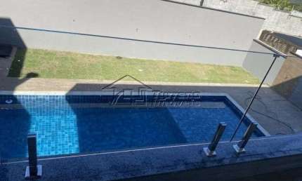 Linda Casa de Condomínio com 4 Quartos à venda - Urbanova