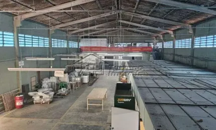 Galpão industrial em condomínio fechado em jacareí-sp