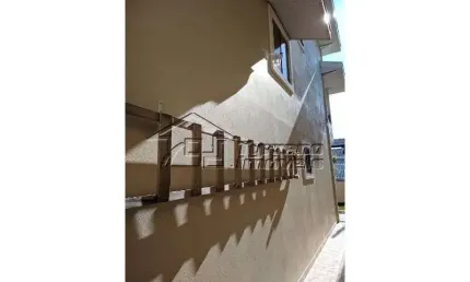 Casa com 3 quartos para alugar na Rua Spezia, Residencial Santa Paula, Jacareí