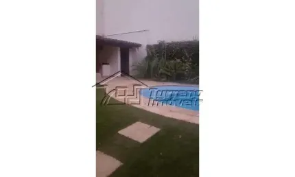 Ampla casa de condomínio próxima ao shopping colinas