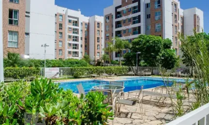 Incrivel apartamento com 3 quartos e duas vagas em condomínio clube no bairro Orleans/Campo Comprido