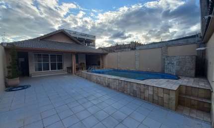 Casa com 4 quartos à venda no Solemar, Praia Grande 