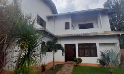 Casa para Venda em Holambra, Parque Residencial dos Imigrantes, 3 dormitórios, 1 suíte, 2 banheiros, 2 vagas
