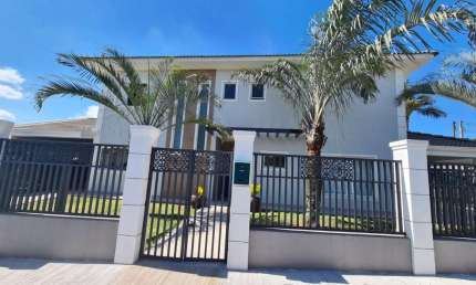 Casa em Condomínio para Venda em Holambra, Parque Residencial Nova Holanda, 3 dormitórios, 1 suíte, 5 banheiros, 2 vagas
