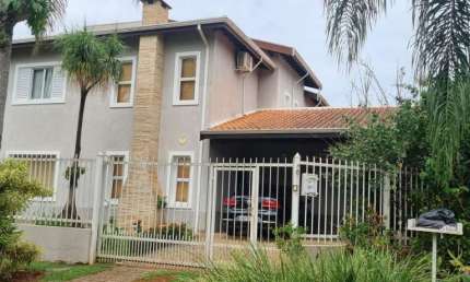 Casa em Condomínio para Venda em Holambra, Parque Residencial Palm Park, 3 dormitórios, 3 suítes, 4 banheiros, 4 vagas