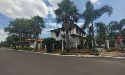 Casa para Venda em Holambra, Jardim Holanda, 3 dormitórios, 1 suíte, 2 banheiros, 1 vaga