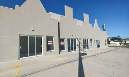 Sala comercial para locação em holambra, moinho residencial, 1 banheiro