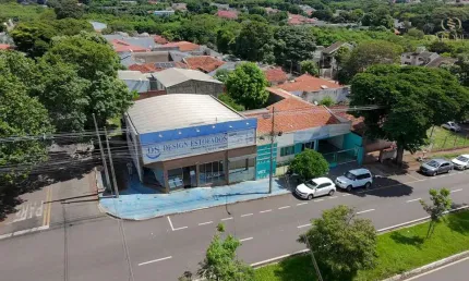 Ponto comercial à venda na Avenida Doutor Alexandre Rasgulaeff, 2316, Jardim Dourados, Maringá