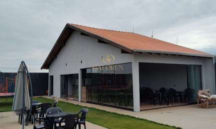 Chácara / sítio com 1 quarto à venda na Rua Jaracatiá, 1300, 1300, Loteamento Villa Verde, Iguaraçu