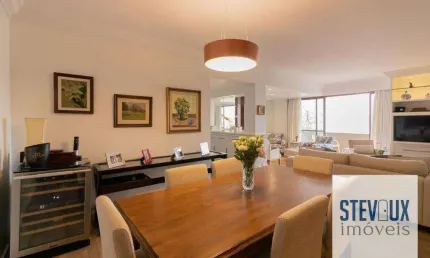 Apartamento em Moema Pássaros fora de rota para venda