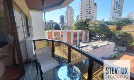 Apartamento a venda na Vila Olímpia com varanda e lazer.
