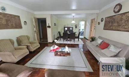 Amplo Apartamento em Moema Pássaros com 4 Quartos e Varanda, Próximo ao Metrô e Parque Ibirapuera