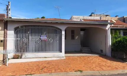 Casa para Venda em Presidente Prudente, Conjunto Habitacional Ana Jacinta, 2 dormitórios, 2 banheiros, 2 vagas