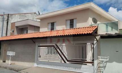 Casa para Venda em Cajamar, Jordanésia (Jordanésia), 3 dormitórios, 1 suíte, 3 banheiros, 7 vagas