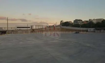 Área para Locação em Cajamar, Colina Maria Luíza (Jordanésia), 3 banheiros