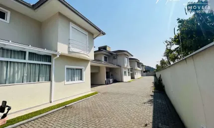 Sobrado com 3 quartos, Glória, Joinville - R$ 800 mil, Cod: 29