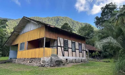 Chácara com 0 quarto, Pirabeiraba (Pirabeiraba), Joinville - R$ 850 mil, Cod: 308