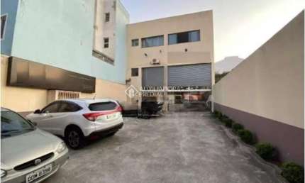Galpão para Venda em Santo André, Campestre, 7 banheiros, 7 vagas
