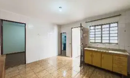 Sobrado para Venda em Santo André, Parque Das Nações, 2 dormitórios, 1 banheiro, 2 vagas