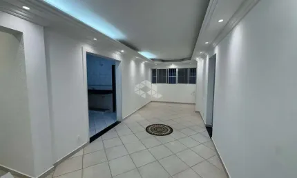 Apartamento 02 dorms. (01 suite) 01 vaga, 82m² térreo. guilhermina, praia grande sp.