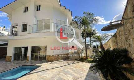 Sobrado Luxuoso à Venda no Jardim Franca - 4 Dorm., 2 Suítes, Piscina e Espaço Gourmet por R$ 3,5M