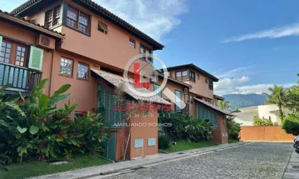 Casa em condomínio fechado com 2 quartos à venda na Avenida Deble Luíza Derani, Baleia, São Sebastião