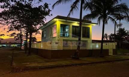 Casa com 5 quartos à venda na Avenida Mandaguari, 604, Riviera, Matinhos