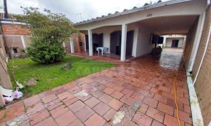 Casa com 3 quartos à venda na Rua Maringá, 392, Centro, Matinhos