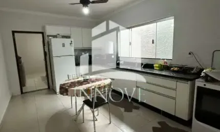 Casa à venda no Jardim Nova Yorque, Araçatuba  por R$ 700.000
