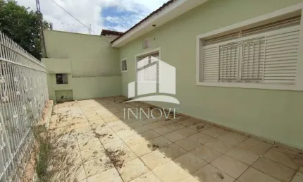 Casa com 3 quartos para alugar no Centro, Araçatuba  por R$ 3.000
