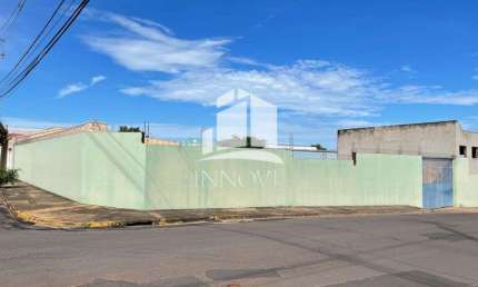 Oportunidade Unica! 2 Terrenos comercial com Cobertura no bairro Umuarama – Total de 660 m2 | Venda Juntos ou Separados