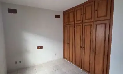 Casa com 3 quartos para alugar no Paraíso, Araçatuba  por R$ 1.570