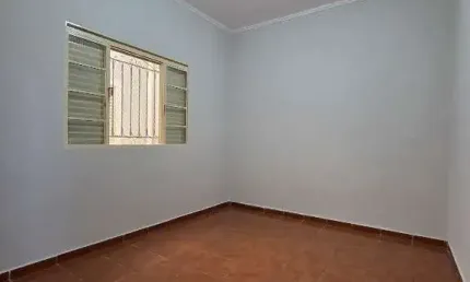 Casa com 3 quartos à venda no Icaray, Araçatuba  por R$ 580.000