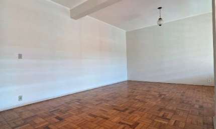 Casa com 3 quartos à venda no Bairro das Bandeiras, Araçatuba  por R$ 265.000
