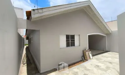 Casa com 3 quartos à venda no Monte Carlo, Araçatuba , 174 m2 por R$ 430.000