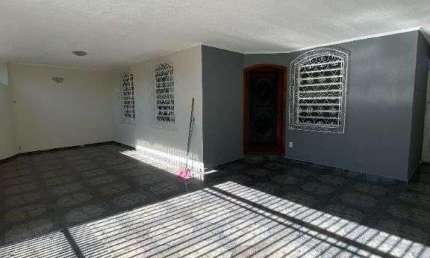 Casa com 3 quartos para alugar no Planalto, Araçatuba , 192 m2 por R$ 2.000