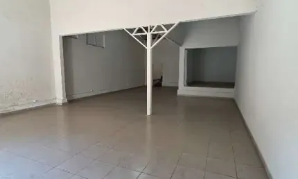 Sala comercial com 1 sala para alugar no Centro, Araçatuba  por R$ 4.000