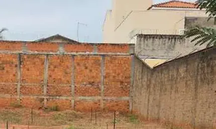 Terreno à venda no Pinheiros, Araçatuba  por R$ 80.000