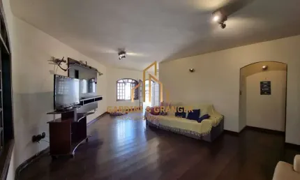 Sobrado com 3 dormitórios à venda, 345 m² - Vila Oliveira - Mogi das Cruzes/SP